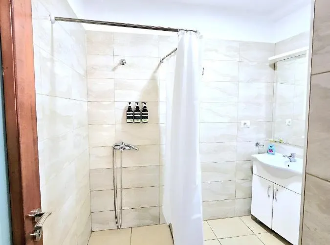 Pretty Smart * Tiran