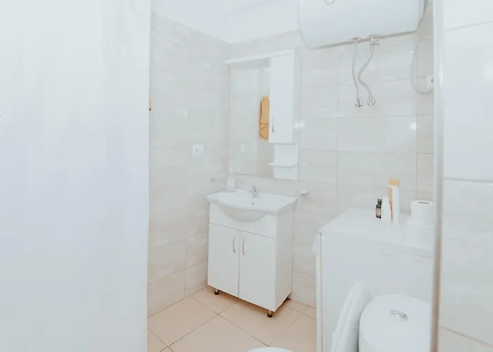 Pretty Smart Daire *