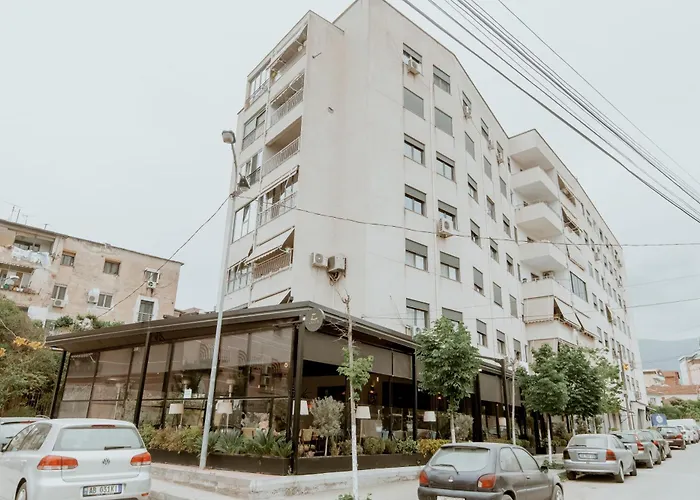 Pretty Smart * Tiran